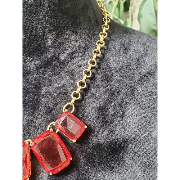 Women's Red Rectangle Rhinestone with Chain Stylish Necklace - Picture 2 of 7